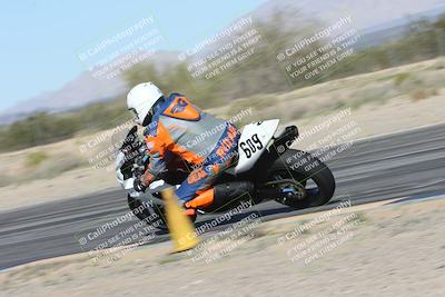 media/Jan-16-2026-CVMA Friday Practice (Fri) [[6f2bf47531]]/5-Racer 4-Trackday1/Session 3 (Turn 7 Inside)/